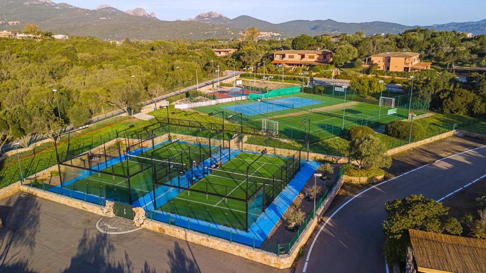 Deluxe Apartments In Porto Rotondo Buitenkant foto